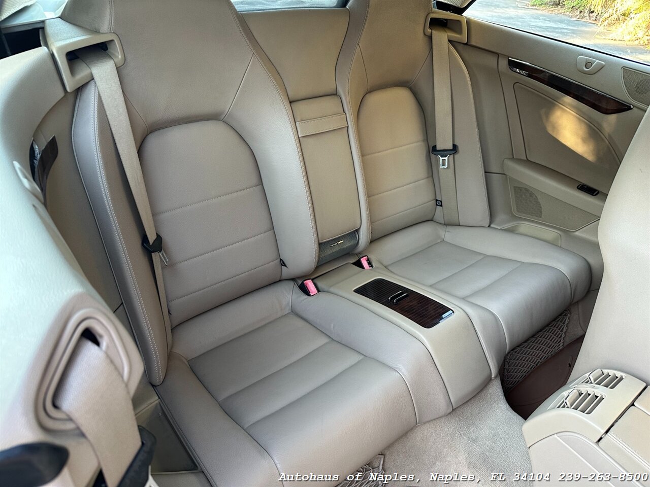 2011 Mercedes-Benz E 350   - Photo 35 - Naples, FL 34104