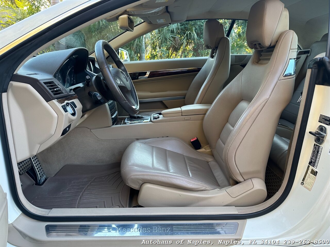 2011 Mercedes-Benz E 350   - Photo 29 - Naples, FL 34104