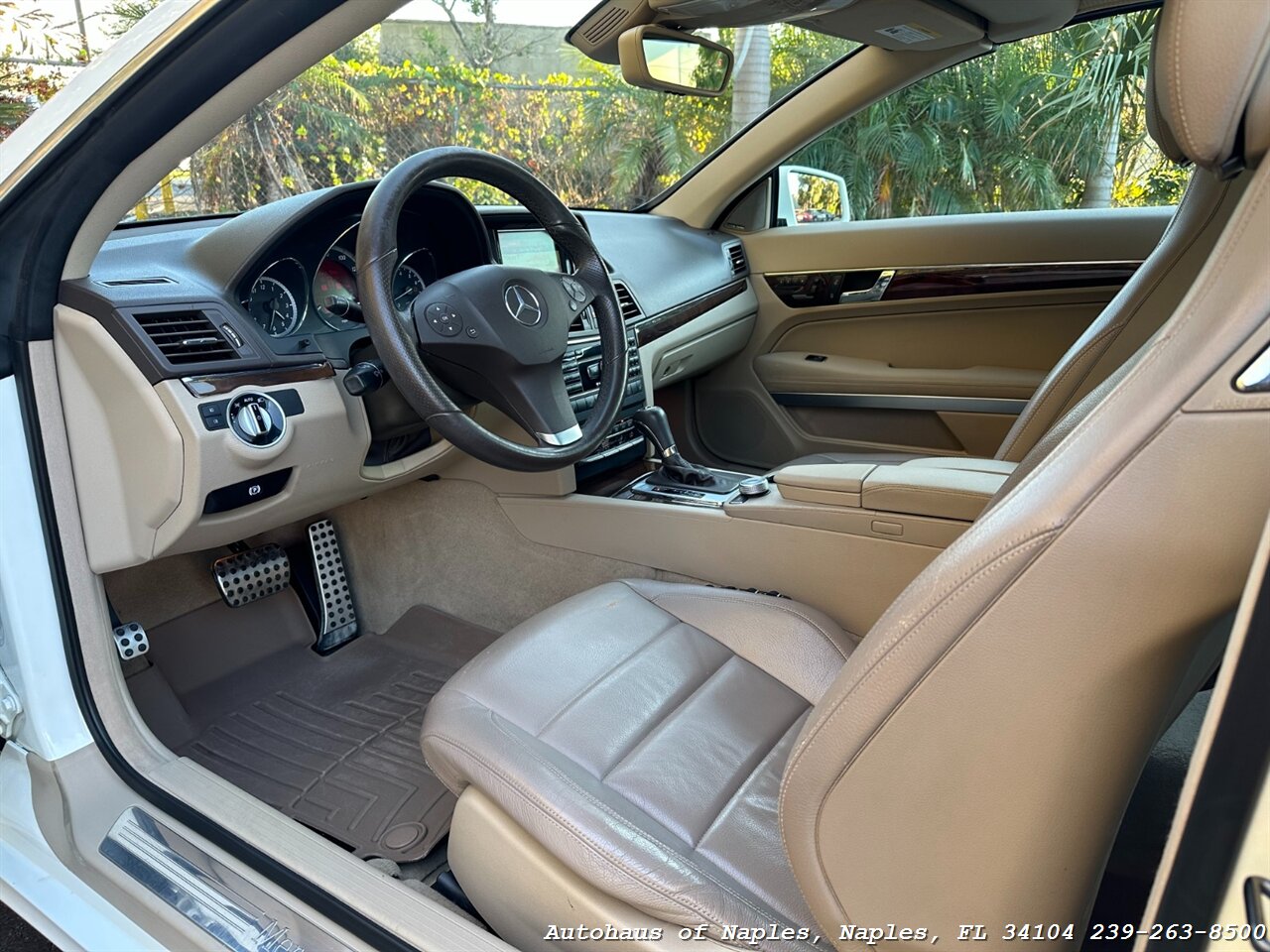 2011 Mercedes-Benz E 350   - Photo 28 - Naples, FL 34104