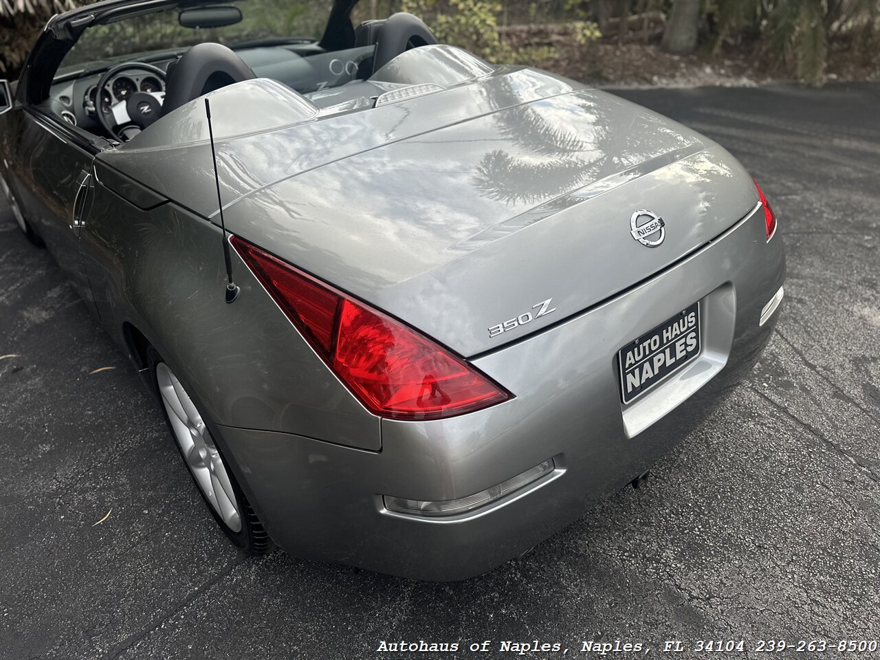 2004 Nissan 350Z Enthusiast   - Photo 15 - Naples, FL 34104