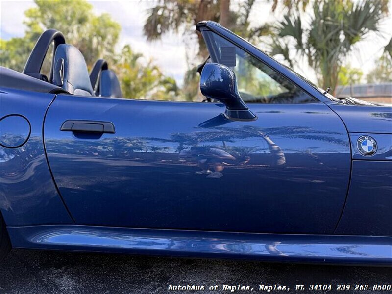 2002 BMW Z3 3.0i - Photo 25 - Naples, FL 34104