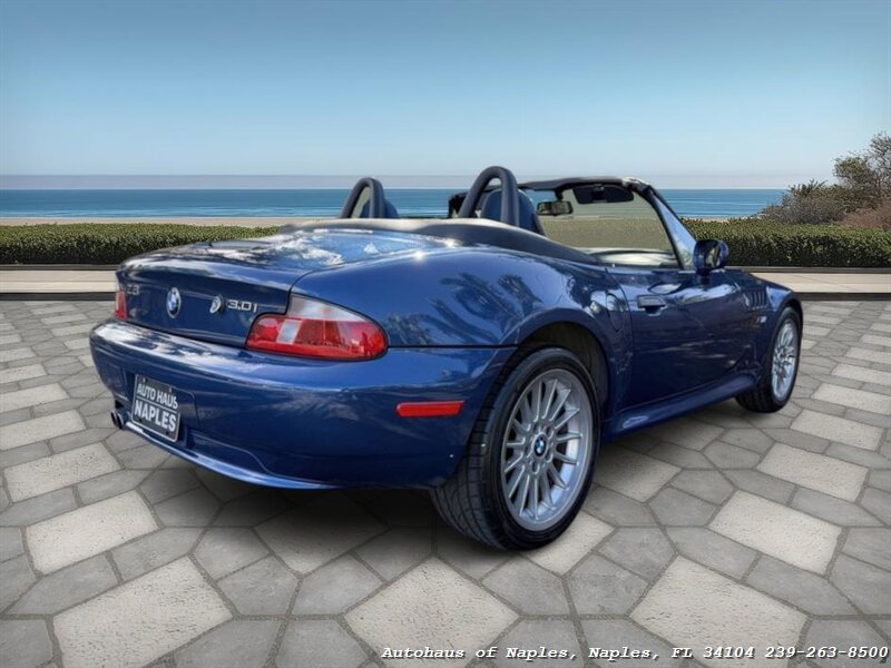 2002 BMW Z3 3.0i   - Photo 17 - Naples, FL 34104