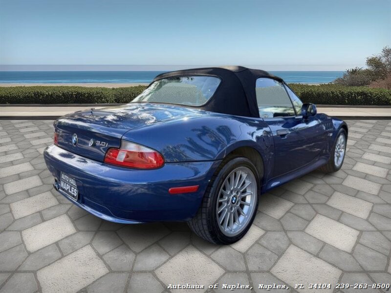 2002 BMW Z3 3.0i   - Photo 32 - Naples, FL 34104