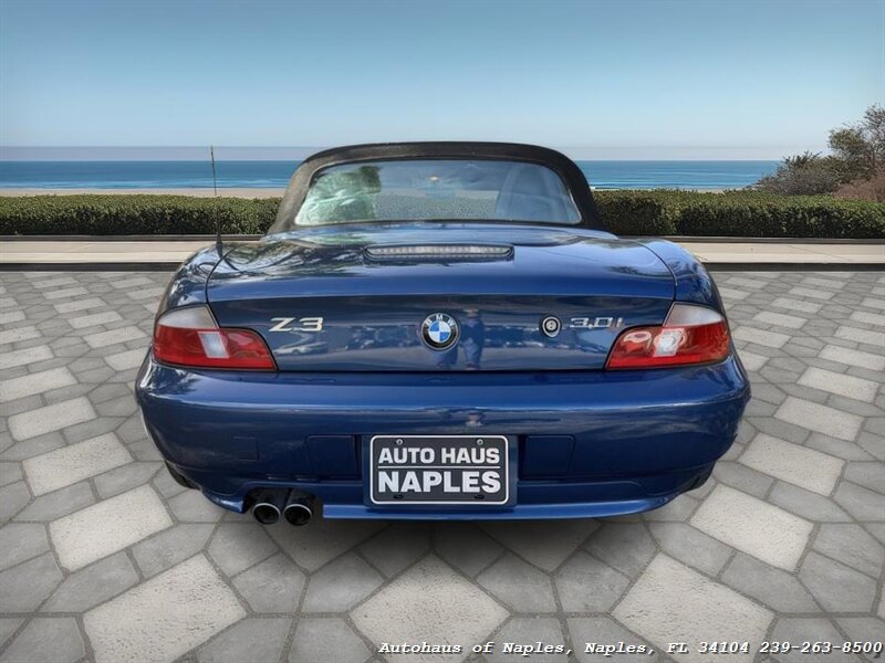 2002 BMW Z3 3.0i   - Photo 31 - Naples, FL 34104