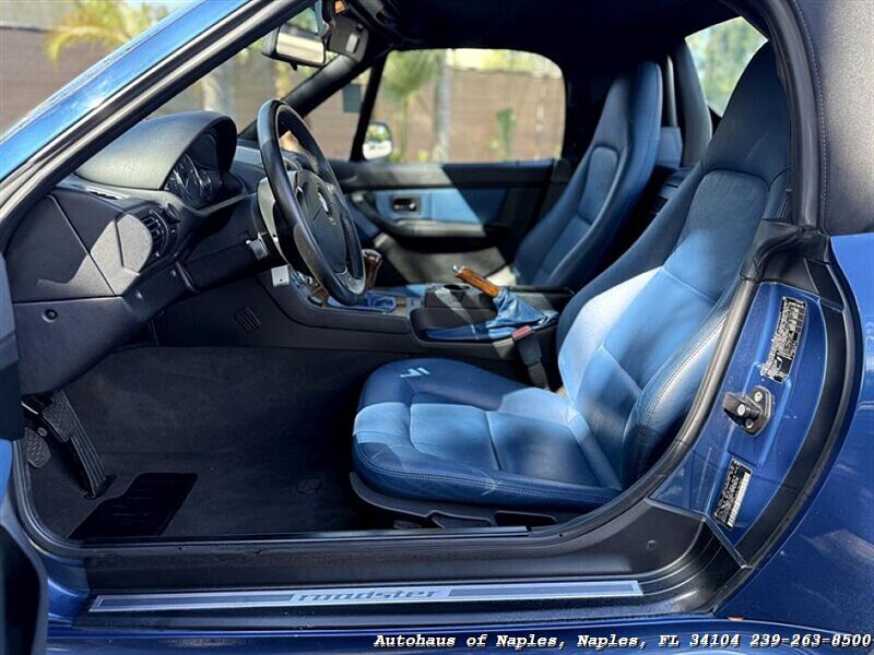 2002 BMW Z3 3.0i - Photo 40 - Naples, FL 34104