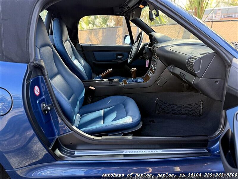 2002 BMW Z3 3.0i - Photo 47 - Naples, FL 34104