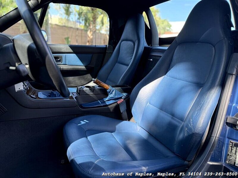 2002 BMW Z3 3.0i - Photo 41 - Naples, FL 34104
