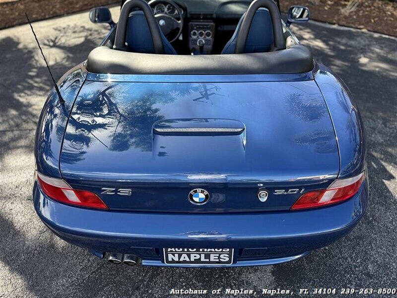 2002 BMW Z3 3.0i - Photo 22 - Naples, FL 34104