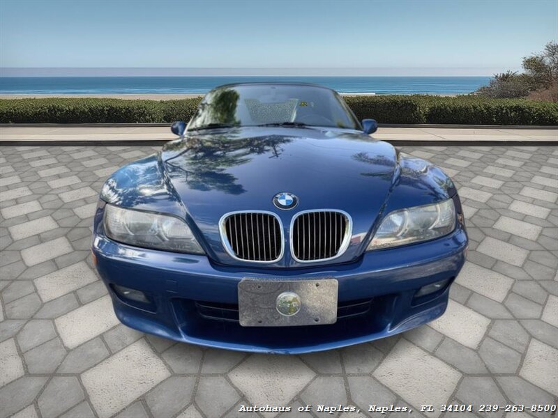 2002 BMW Z3 3.0i   - Photo 3 - Naples, FL 34104