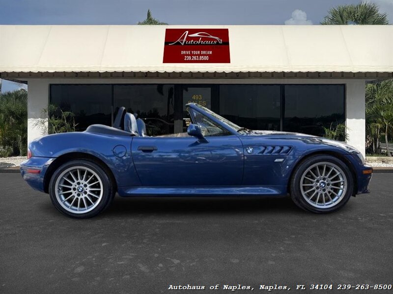 2002 BMW Z3 3.0i - Photo 18 - Naples, FL 34104