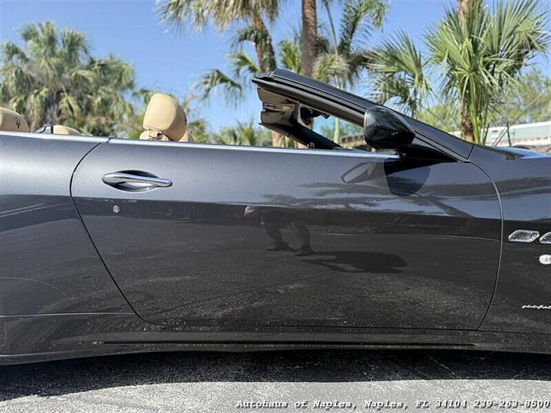 2014 Maserati GranTurismo   - Photo 23 - Naples, FL 34104