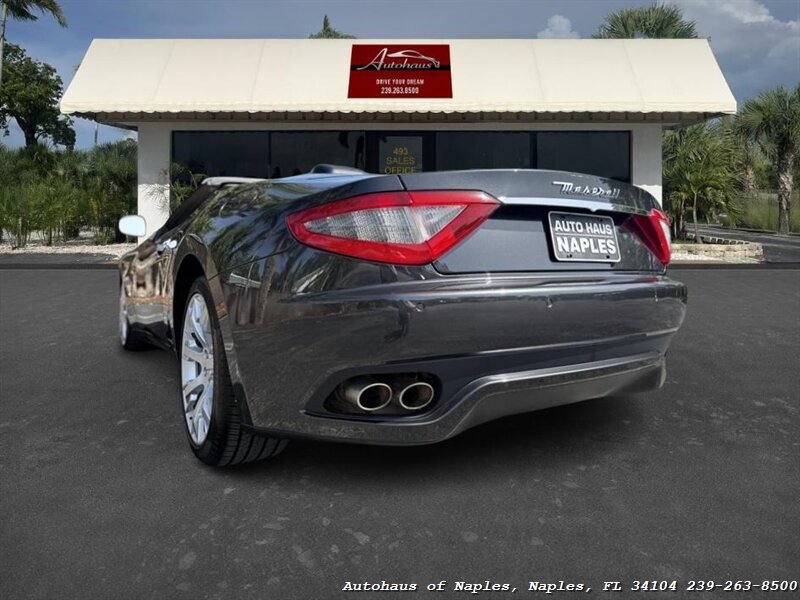 2014 Maserati GranTurismo   - Photo 20 - Naples, FL 34104