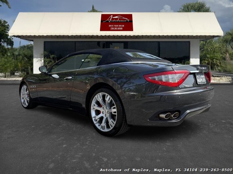 2014 Maserati GranTurismo   - Photo 25 - Naples, FL 34104
