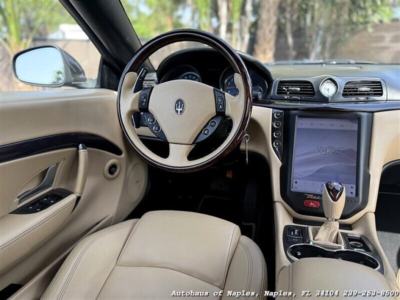2014 Maserati GranTurismo   - Photo 39 - Naples, FL 34104