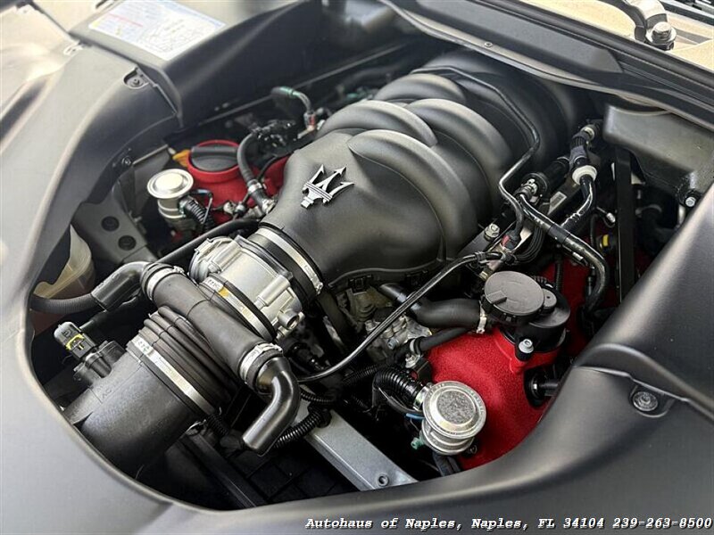 2014 Maserati GranTurismo   - Photo 32 - Naples, FL 34104