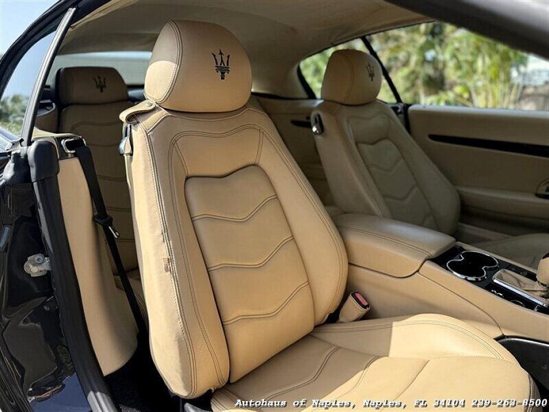 2014 Maserati GranTurismo   - Photo 47 - Naples, FL 34104