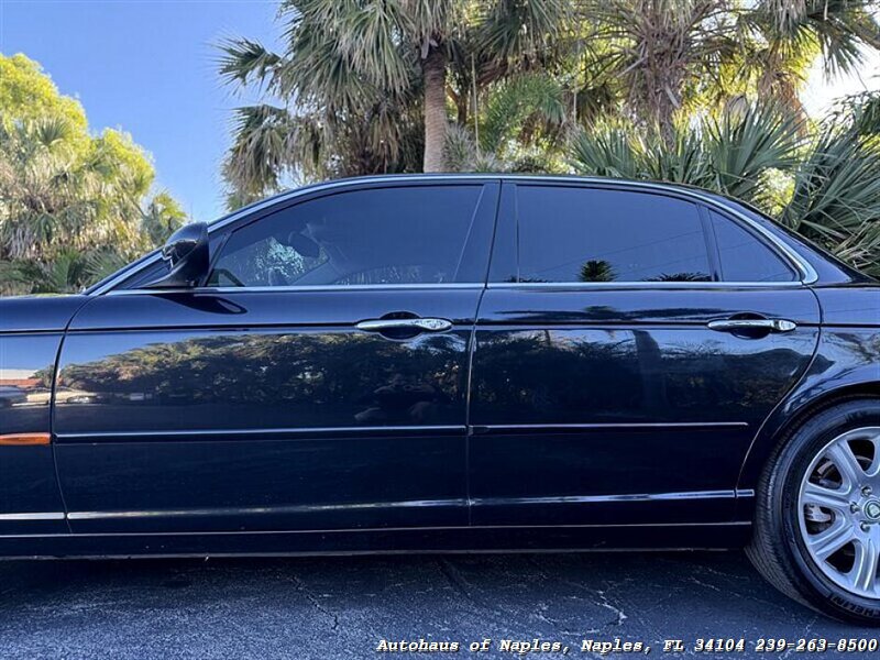 2004 Jaguar XJ8 - Photo 7 - Naples, FL 34104
