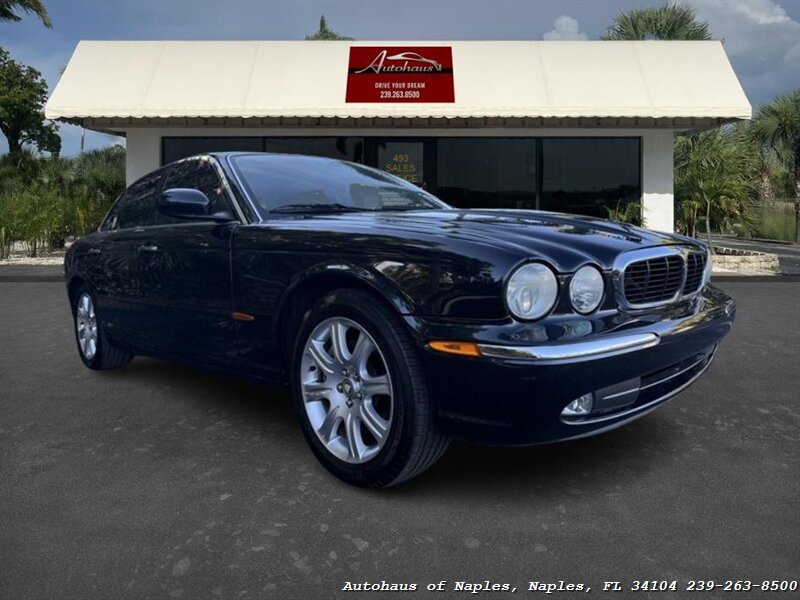 2004 Jaguar XJ8 - Photo 1 - Naples, FL 34104
