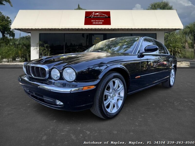 2004 Jaguar XJ8 - Photo 4 - Naples, FL 34104