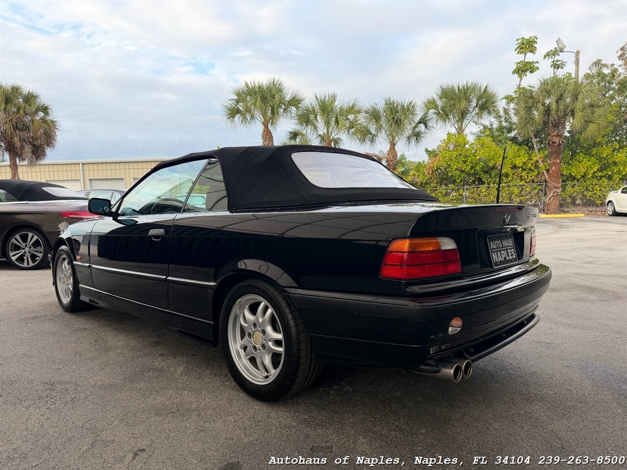 1999 BMW 323i - Photo 14 - Naples, FL 34104