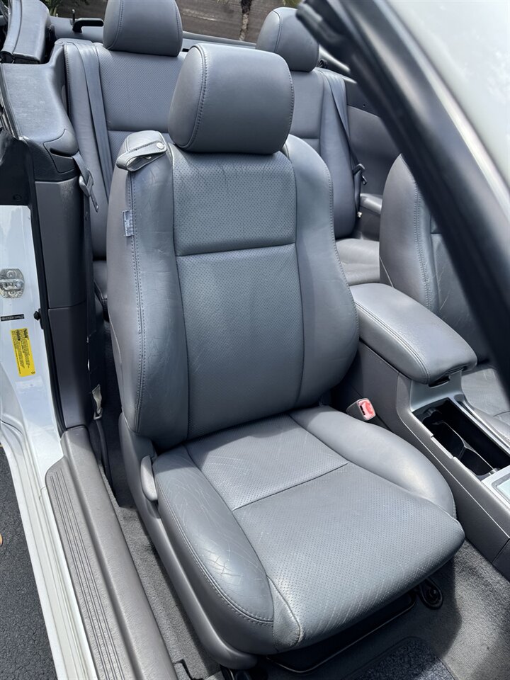 2006 Toyota Camry Solara SE V6 - Photo 21 - Naples, FL 34104