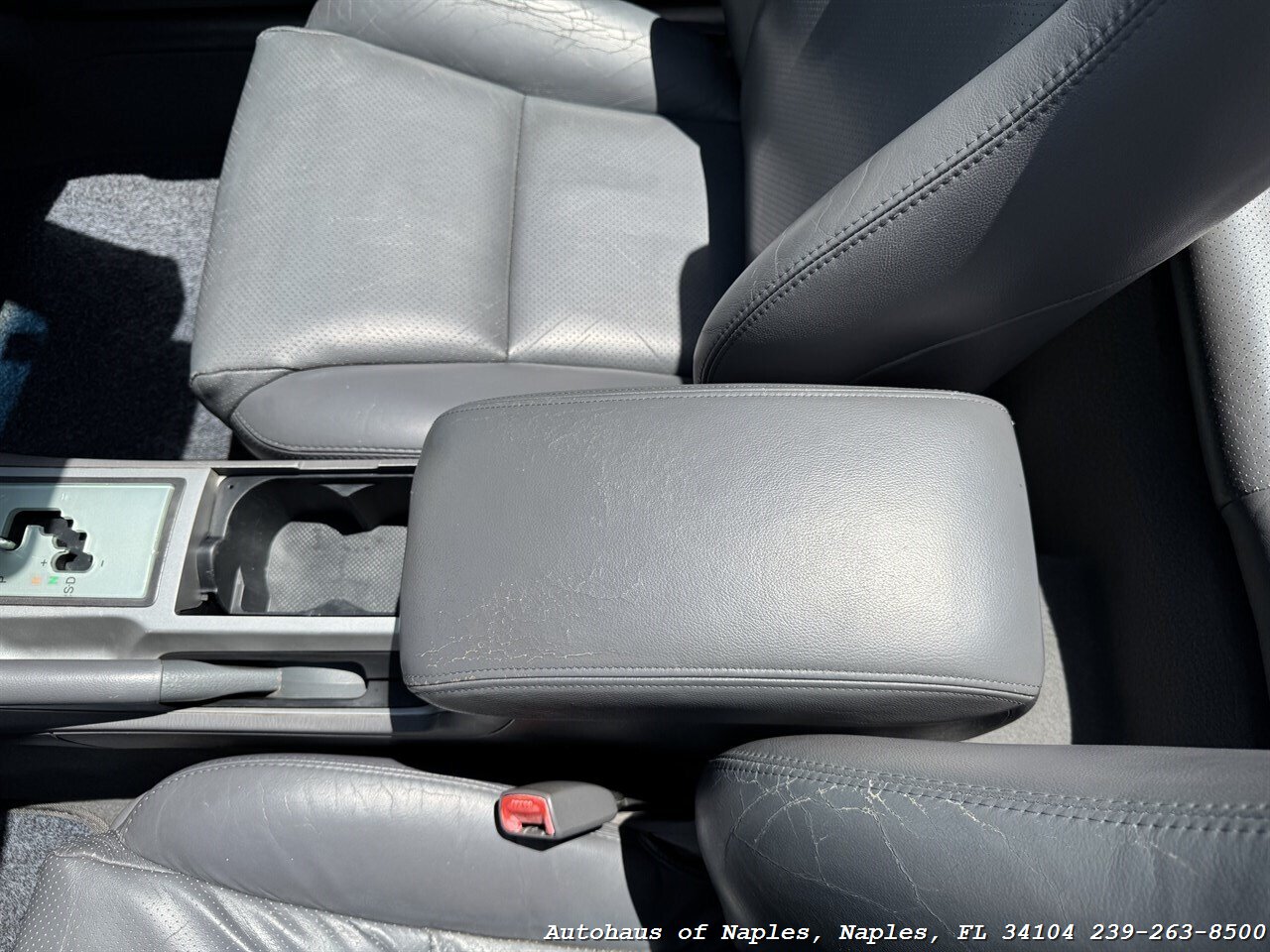 2006 Toyota Camry Solara SE V6 - Photo 16 - Naples, FL 34104