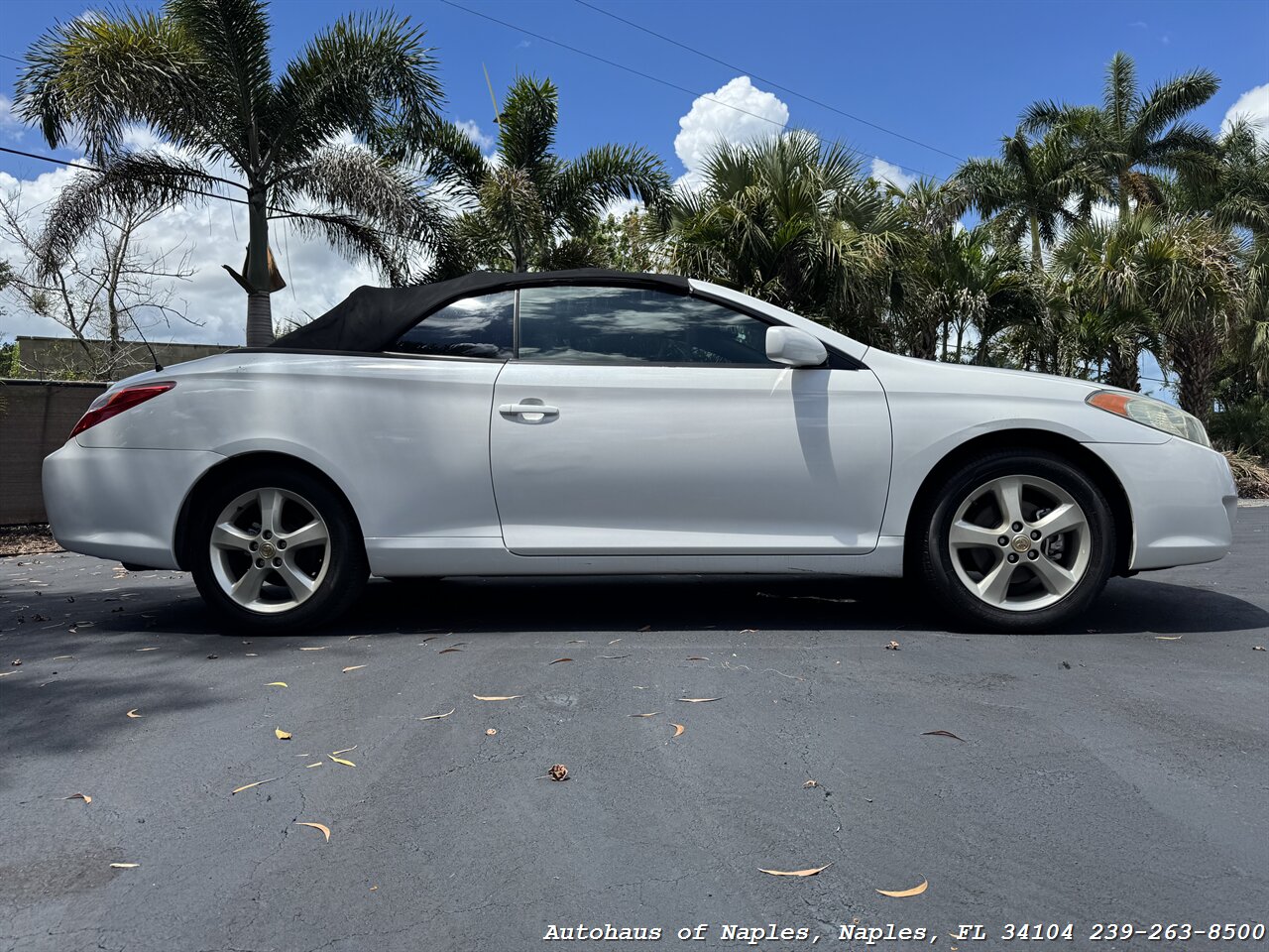 2006 Toyota Camry Solara SE V6 - Photo 4 - Naples, FL 34104