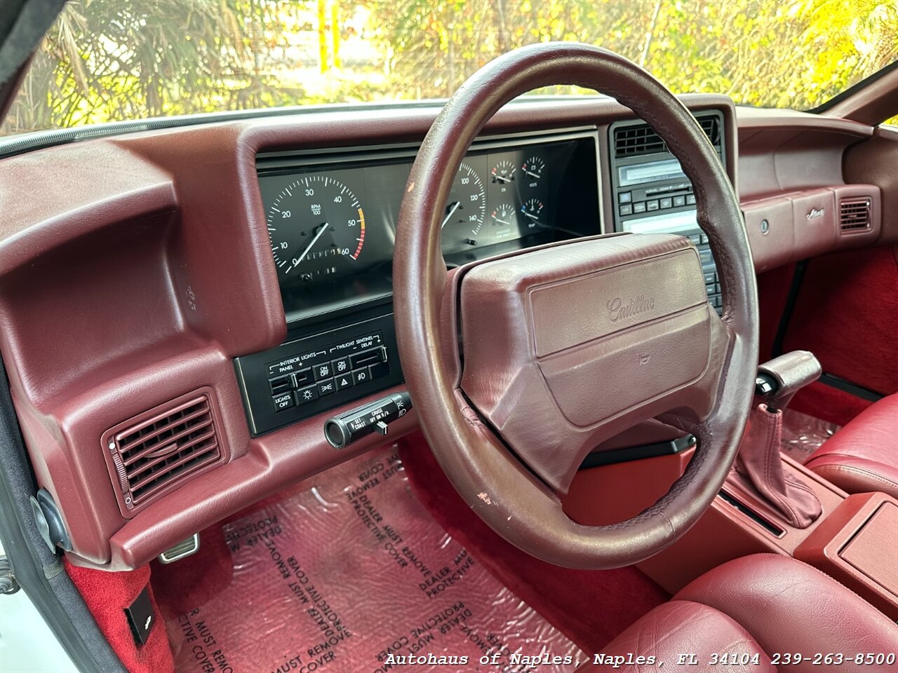 1992 Cadillac Allante   - Photo 33 - Naples, FL 34104