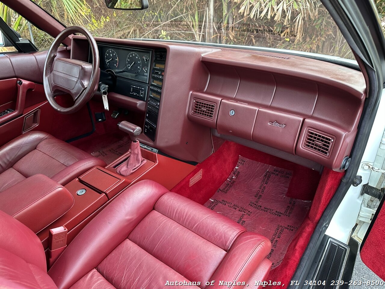 1992 Cadillac Allante   - Photo 41 - Naples, FL 34104