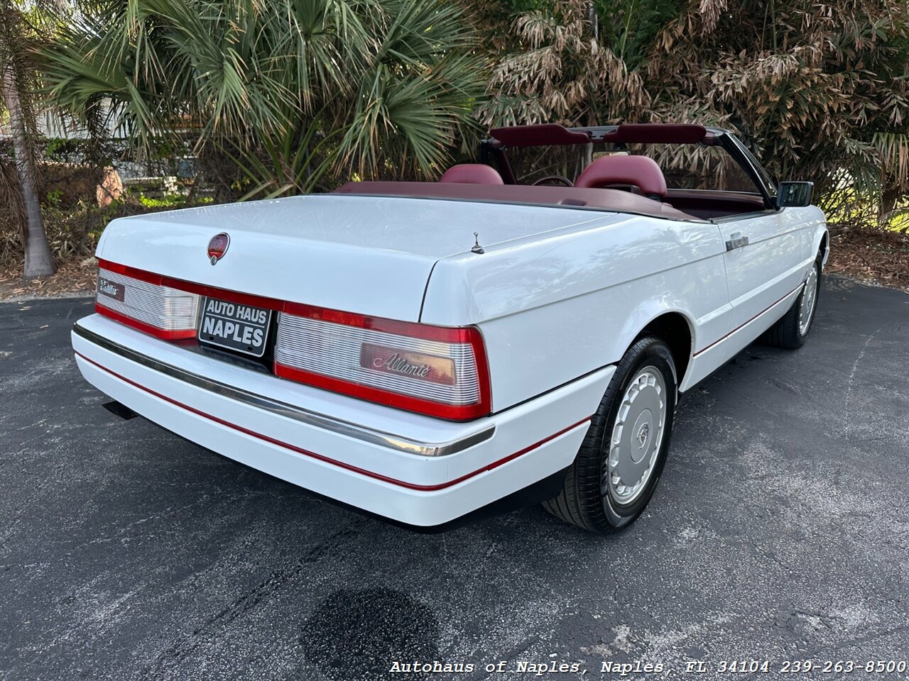 1992 Cadillac Allante   - Photo 16 - Naples, FL 34104