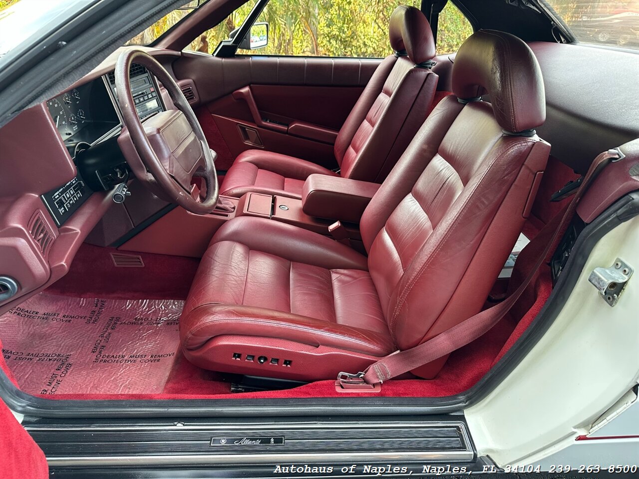 1992 Cadillac Allante   - Photo 30 - Naples, FL 34104