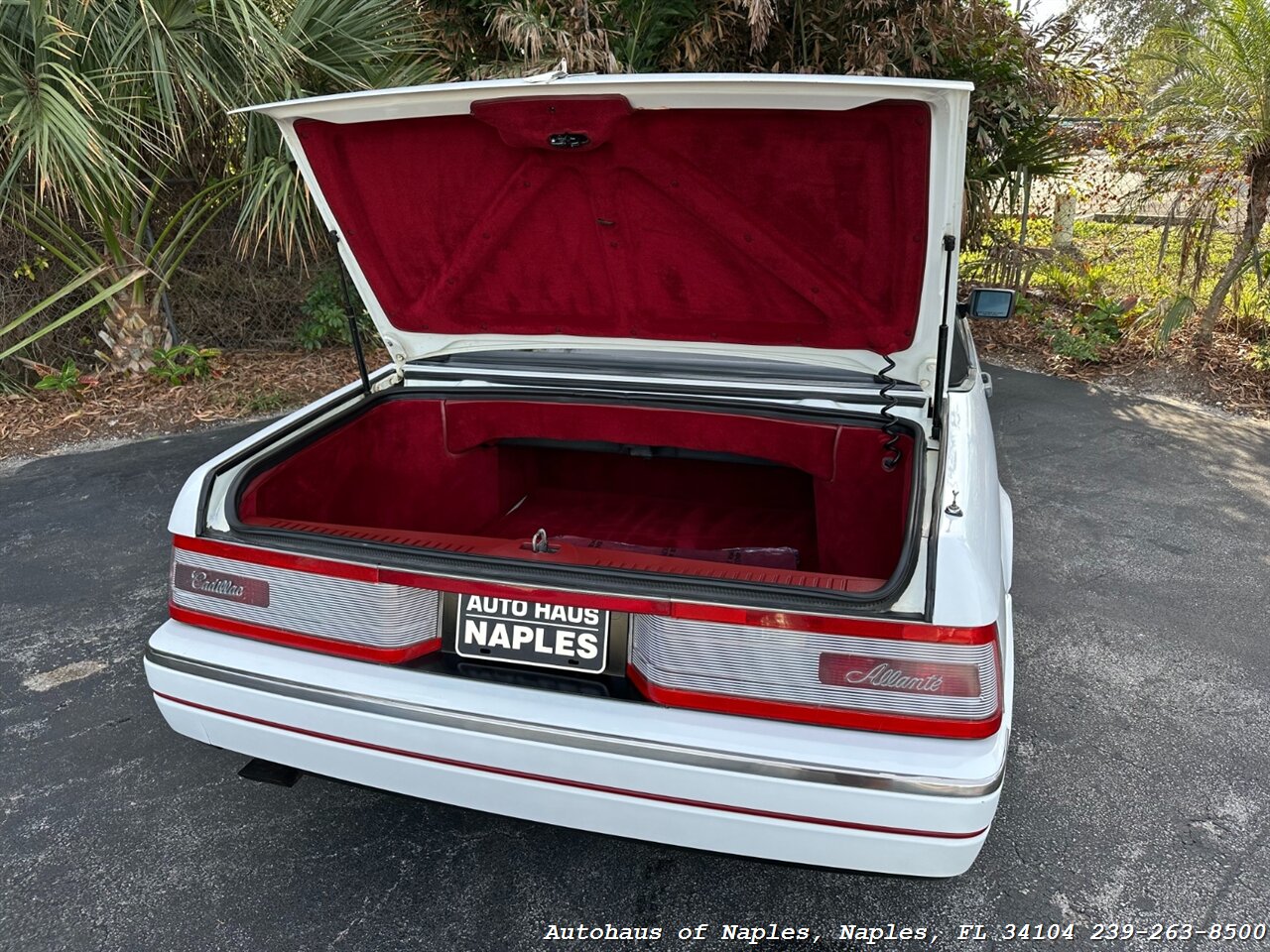 1992 Cadillac Allante   - Photo 24 - Naples, FL 34104