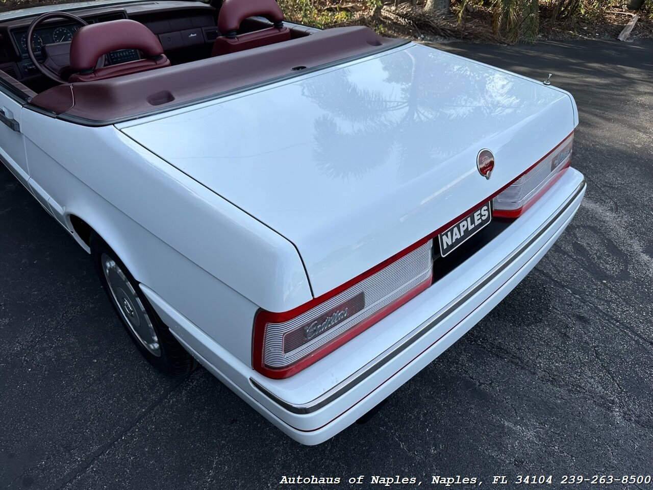 1992 Cadillac Allante   - Photo 18 - Naples, FL 34104