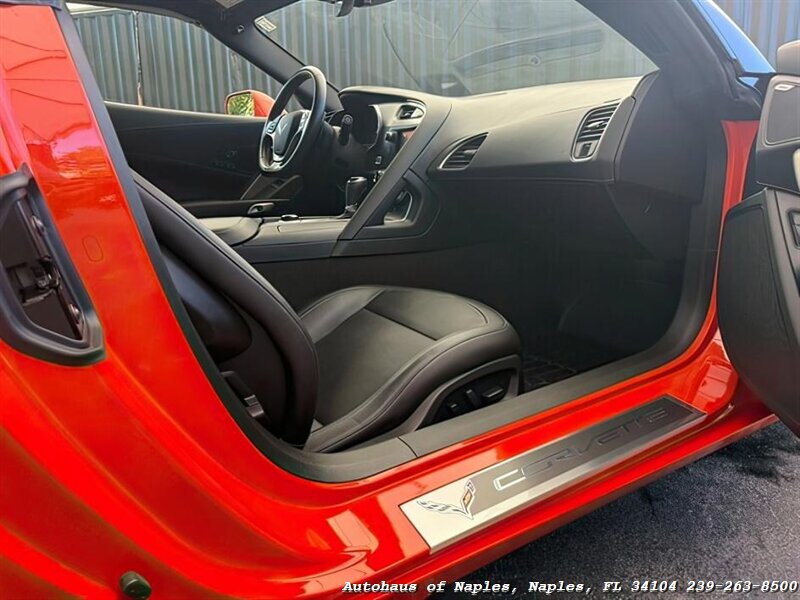 2019 Chevrolet Corvette Stingray Convertible photo 19