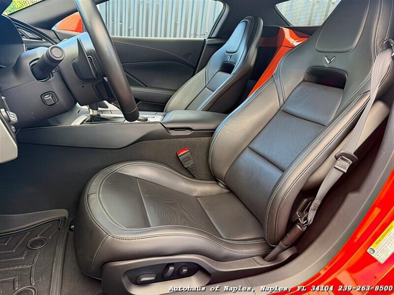 2019 Chevrolet Corvette Stingray Convertible photo 17