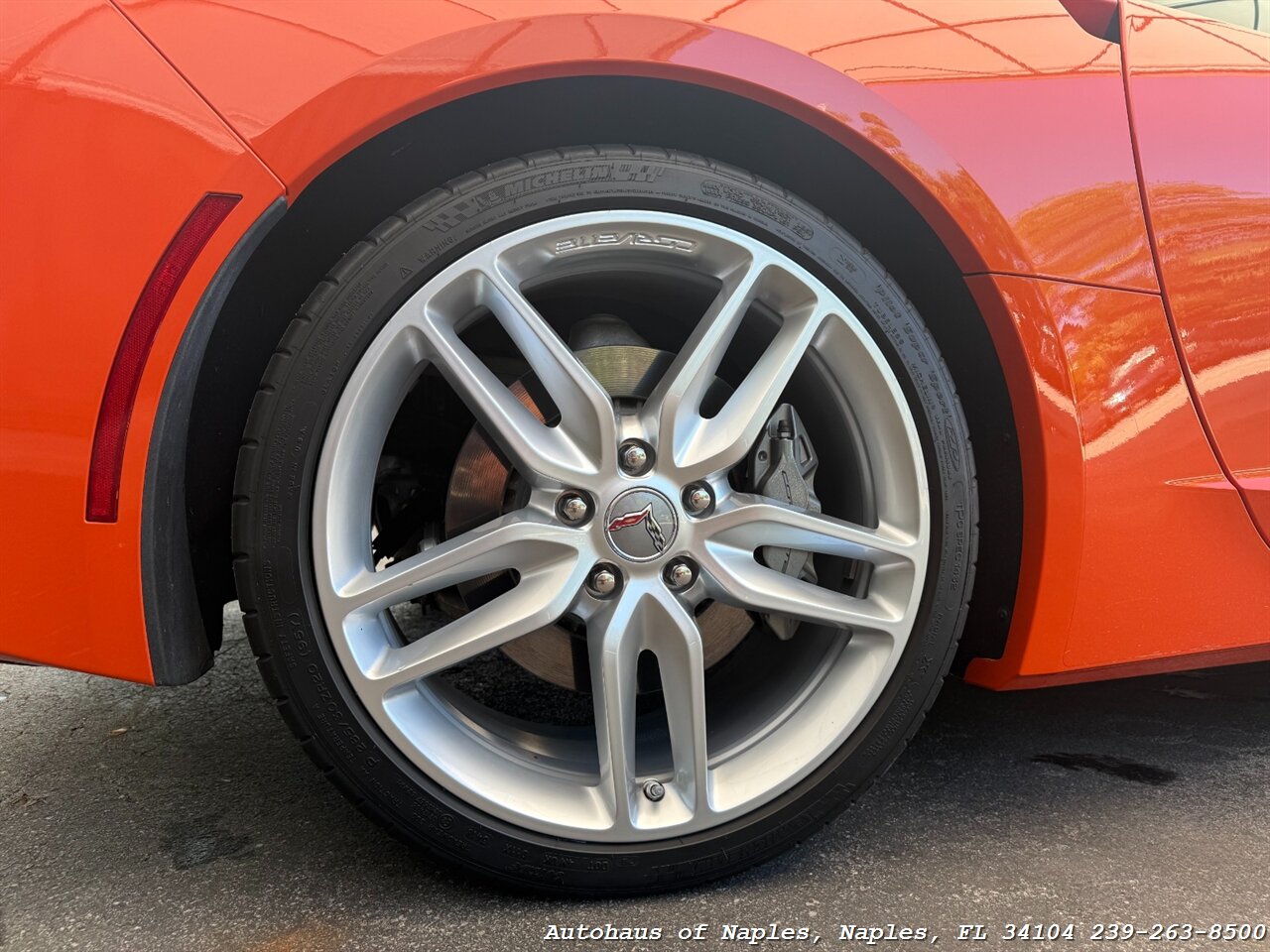 2019 Chevrolet Corvette Stingray   - Photo 11 - Naples, FL 34104