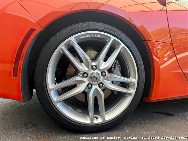 2019 Chevrolet Corvette Stingray Convertible photo 11