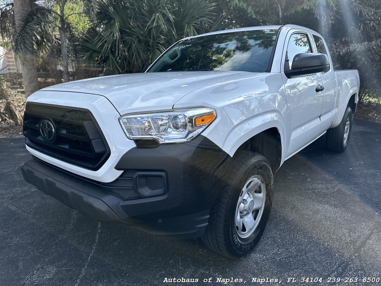 2021 Toyota Tacoma SR   - Photo 4 - Naples, FL 34104