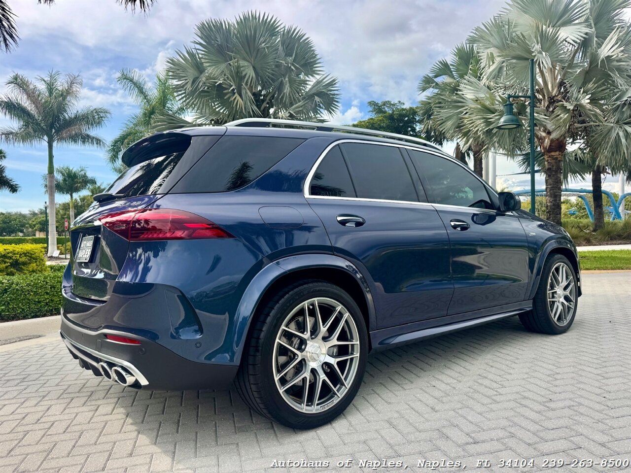 2026 Mercedes-Benz GLE 53 AMG   - Photo 9 - Naples, FL 34104