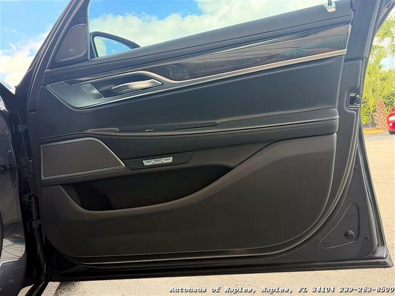 2016 BMW 740i - Photo 29 - Naples, FL 34104
