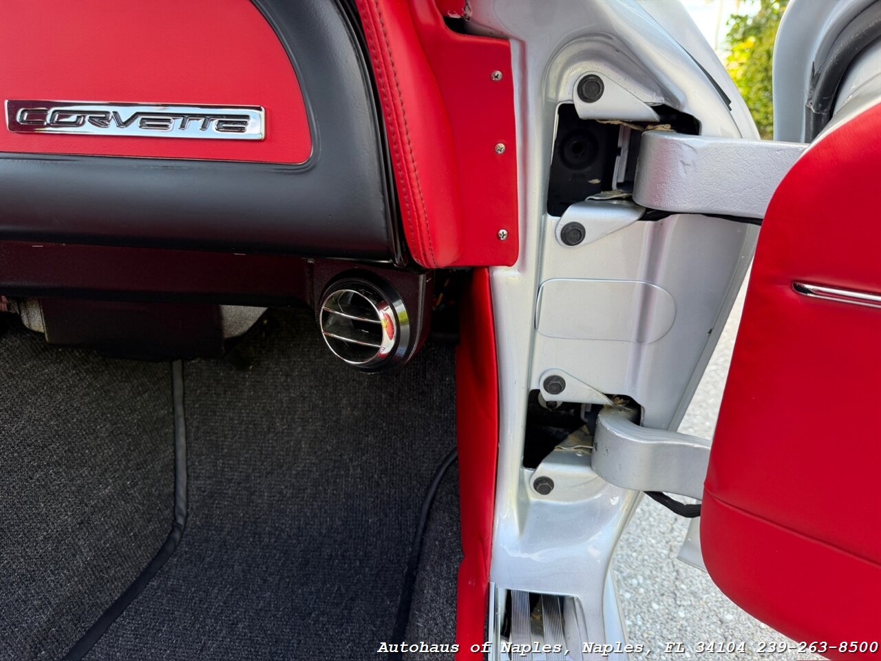 1964 Chevrolet Corvette - Photo 44 - Naples, FL 34104
