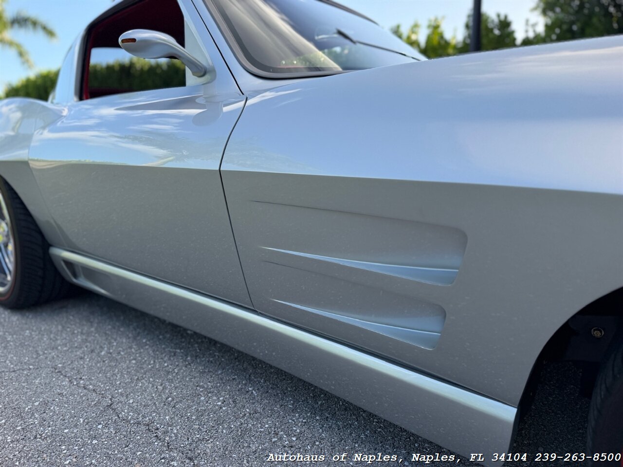 1964 Chevrolet Corvette - Photo 20 - Naples, FL 34104