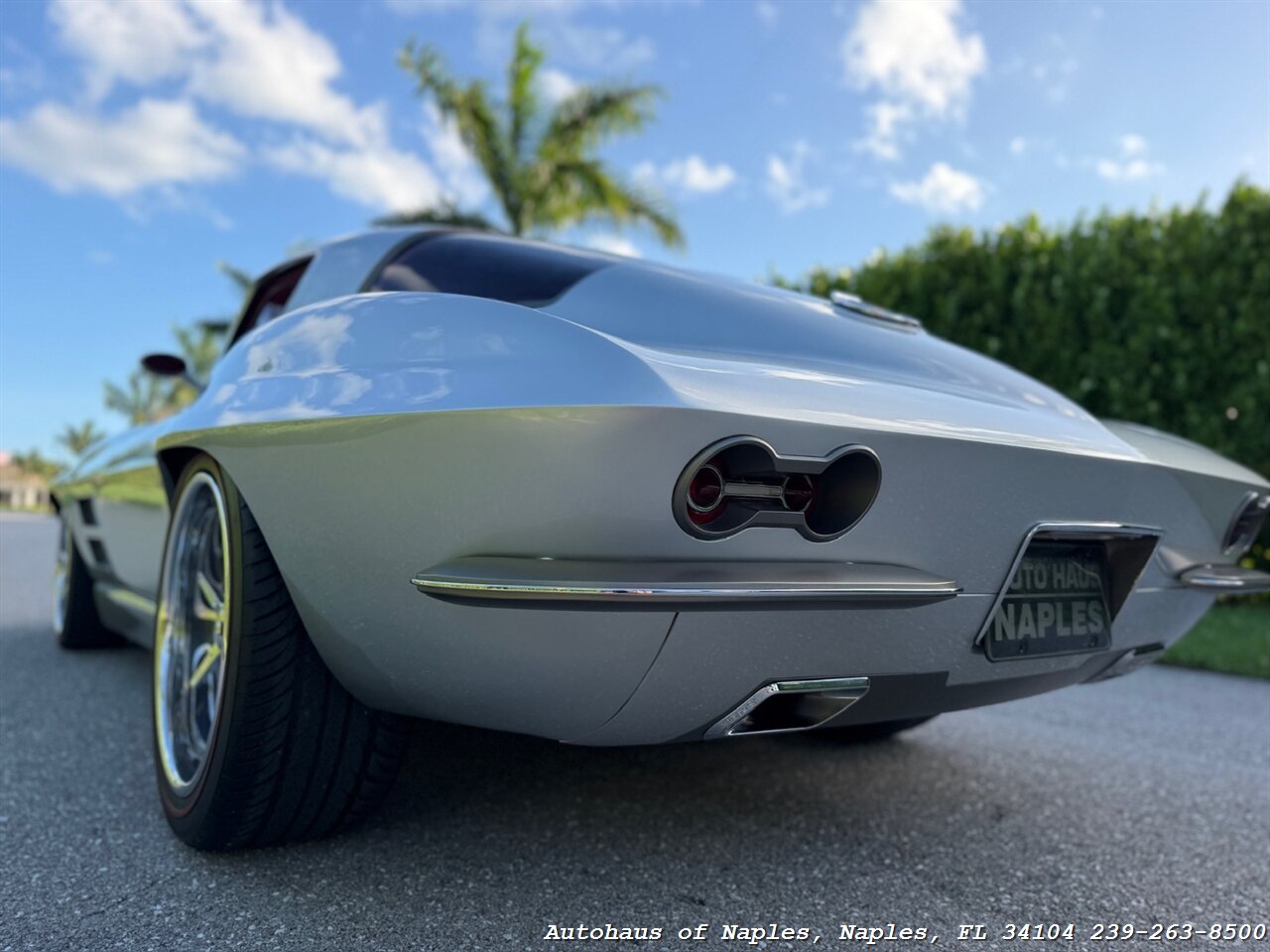 1964 Chevrolet Corvette - Photo 58 - Naples, FL 34104