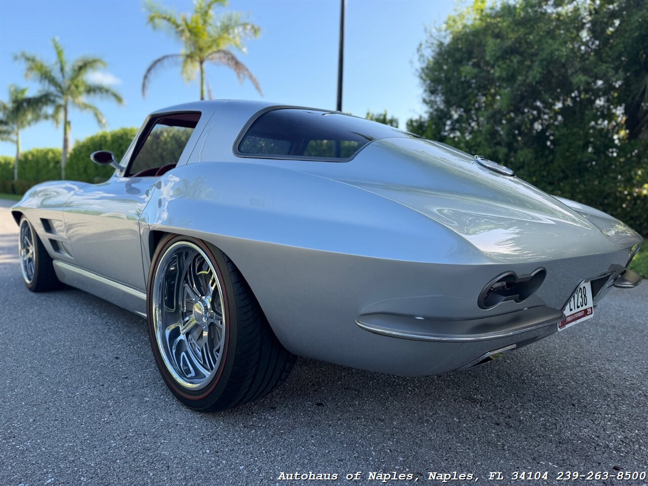 1964 Chevrolet Corvette - Photo 79 - Naples, FL 34104
