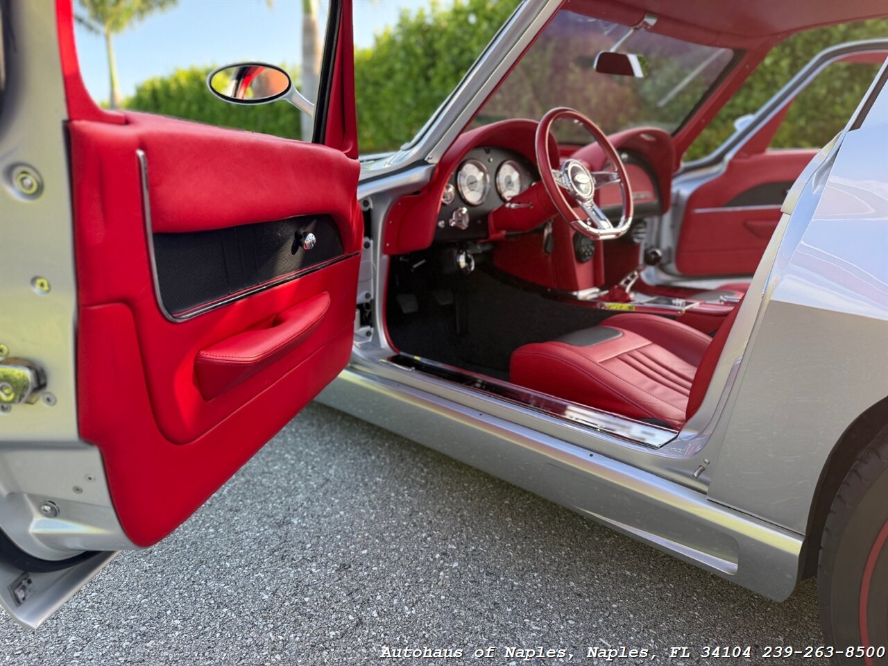 1964 Chevrolet Corvette - Photo 29 - Naples, FL 34104
