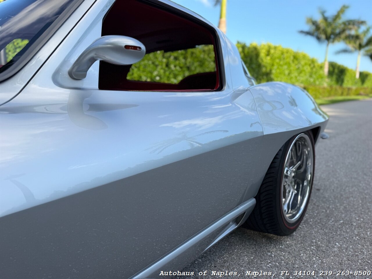 1964 Chevrolet Corvette - Photo 17 - Naples, FL 34104