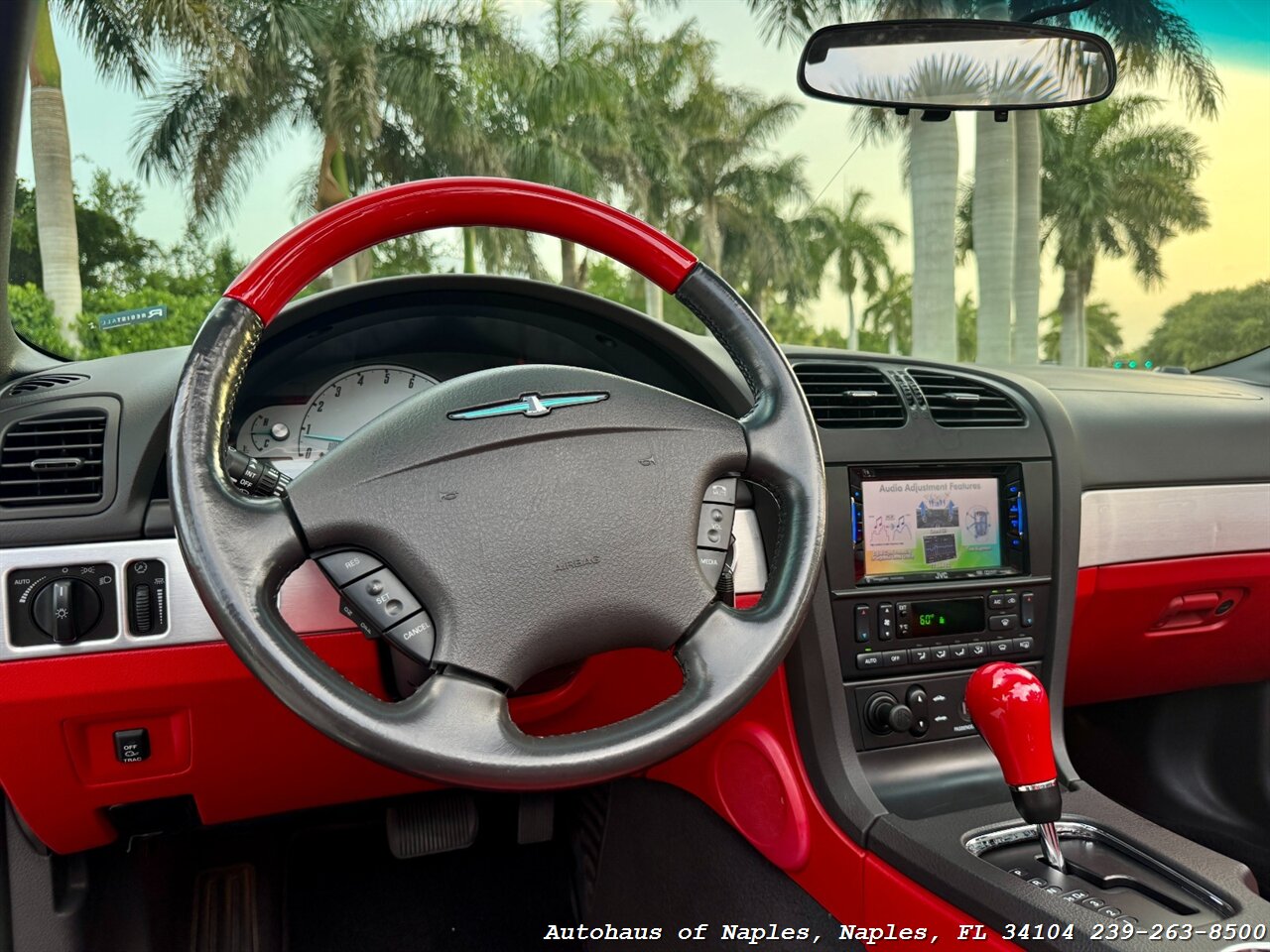 2002 Ford Thunderbird Deluxe - Photo 14 - Naples, FL 34104