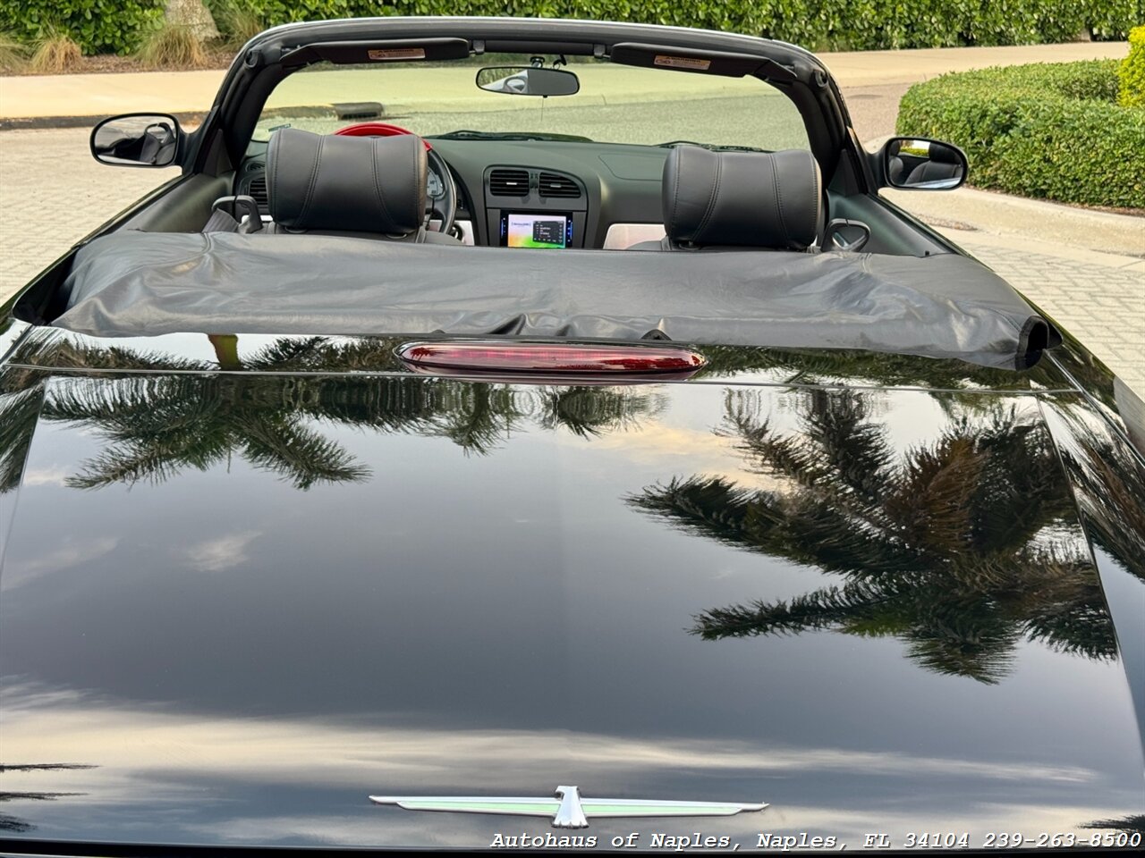 2002 Ford Thunderbird Deluxe - Photo 12 - Naples, FL 34104