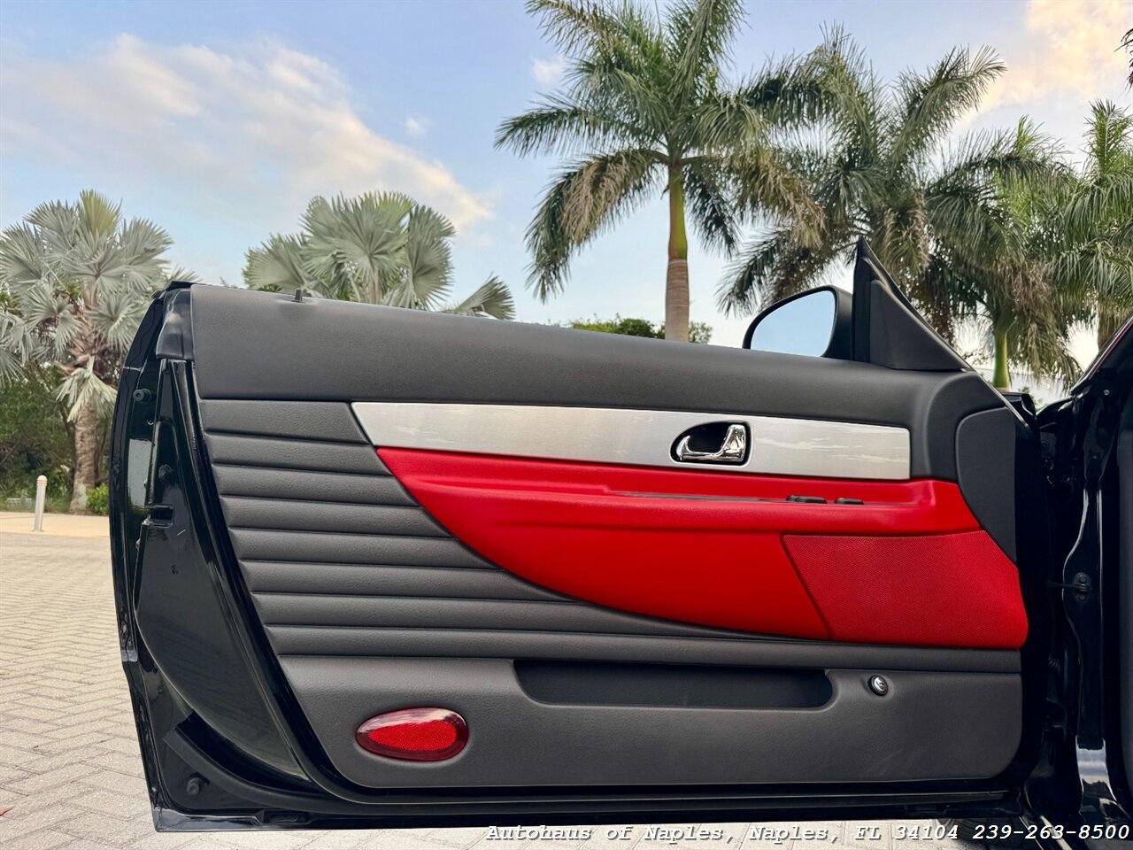2002 Ford Thunderbird Deluxe - Photo 20 - Naples, FL 34104