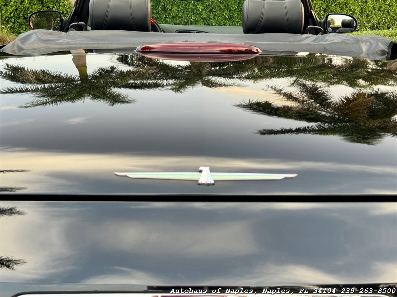 2002 Ford Thunderbird Deluxe - Photo 13 - Naples, FL 34104